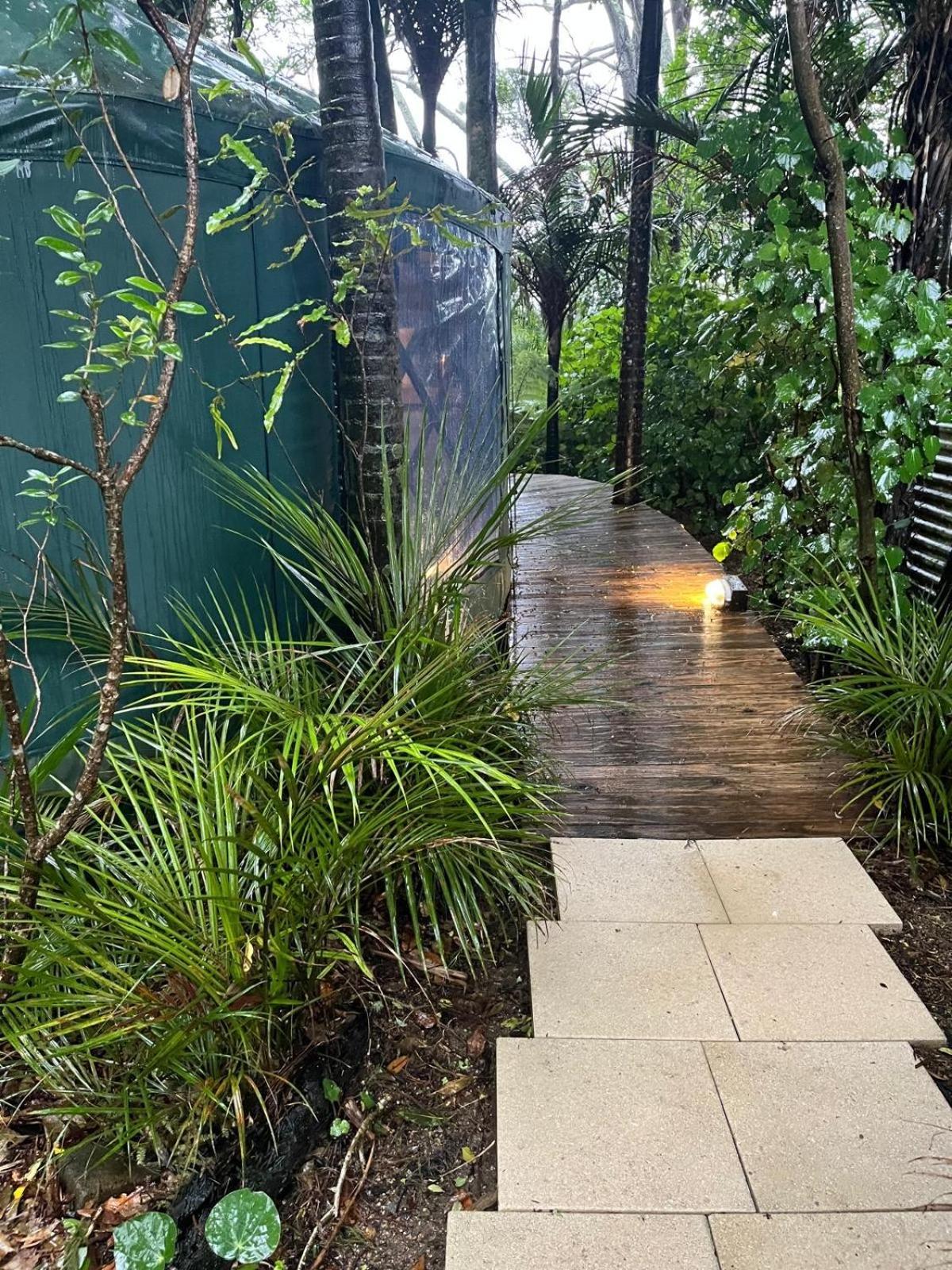 Nikau Sanctuary Hotell Raglan Eksteriør bilde